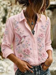 Frauen-T-Shirts mit Blüten- und Kolibri-Motiven zur Brustkrebsaufklärung