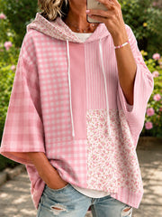 Damen-Kapuzenpullover in Rosa mit floralem Patchwork-Design