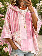 Damen-Kapuzenpullover in Rosa mit floralem Patchwork-Design