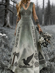 Damenkleid im Wikingerstil mit nordischer Kunst-Print