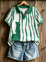 Damen-Modell Poloshirt mit Katzenmuster