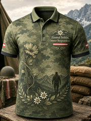 Herren-Casual-Polo mit österreichisch-veteranisch inspiriertem Kunstdruck