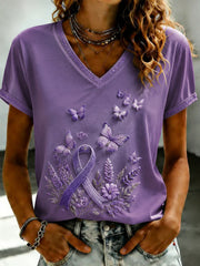 Damen-T-Shirt mit violetter Blumen-Print-Optik und V-Ausschnitt
