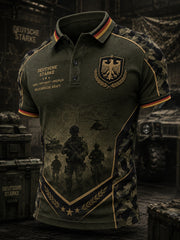 Herren-Poloshirt mit kurzen Ärmeln und Vintage-Print im Militärstil