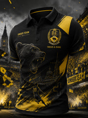 Herren-Poloshirt mit kurzen Ärmeln und aufwendigem Vereinsgrafik-Druck