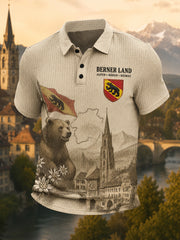 Herren-Poloshirt mit städtischem Grafik-Design, kurzärmelig und aus Waffelstrick