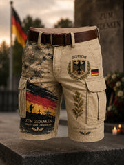 Herren geschnittene Cargo-Hosen mit militärisch inspirierten Vintage-Grafik druck