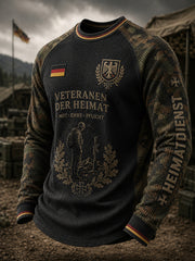 Herren-Top aus Waffelstrick mit Raglanärmeln und militärinspiriertem Grafikdruck