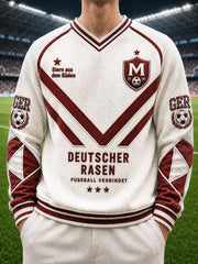 Herren-Sweatshirt in Weiß mit Fußballmotiv des FC Bayern München, lässiger V-Ausschnitt