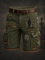 Herren-Vintage-Camouflage-Utility-Shorts mit gedruckter Veteranen-Gedenktafel