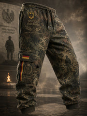 Herren-Lange Cargohose im Vintage-Stil mit Camouflage-Print