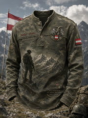 Herren-Longsleeve mit militärinspiriertem Gedenkdruck