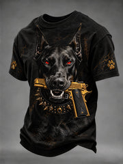 Herren-T-Shirt mit kurzem Ärmel und aufgedrucktem, wildem Dobermann-Hund mit Waffe