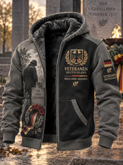 Herren-Kapuzenpullover mit Fleece-Innenfutter und Grafikdruck zum Veteranengedenken
