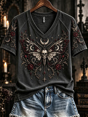 Damen-Vintage-Gothic-T-Shirt mit Totenkopf- und Schmetterlingsdruck, V-Ausschnitt und kurzen Ärmeln