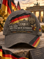 Gedenk-Mütze mit grafischem Aufdruck zum Tag der Einheit der Männer