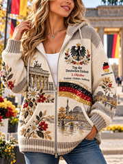 Grafischer Strick-Kapuzenpullover zum Gedenktag der Einheit der Frauen