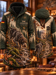 Langer Mantel mit Kapuze für Männer in deutscher Jagd saison